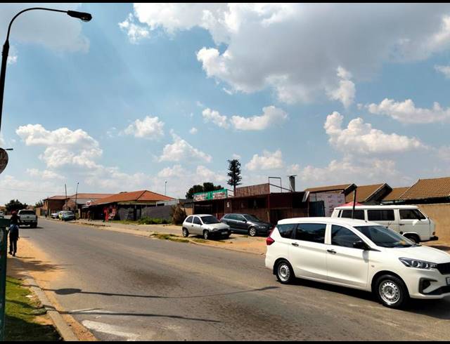 3 BEDROOM HOUSE FOR SALE IN NORKEM PARK